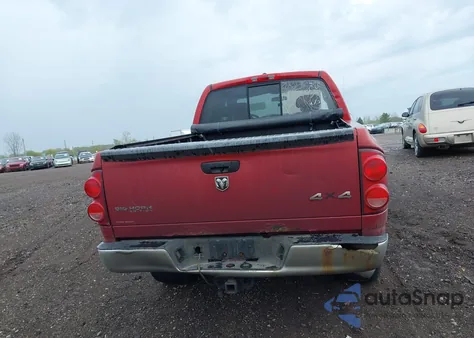 2007 Dodge Ram 1500 Slt/Trx4 Off Road/Sport из США, поврежденный, VIN 1D7HU18217S189166